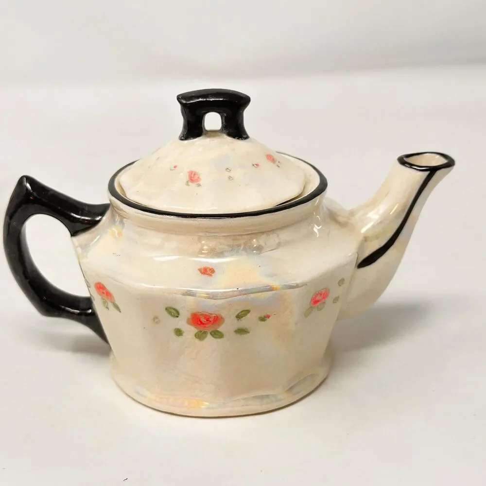 Vintage Victoria Czechoslovakia Lusterware Sugar Bowl and Creamer Black Trim